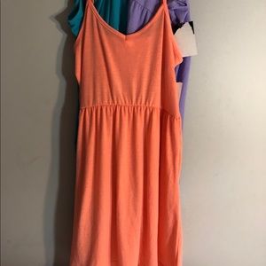 Orange summer dress NWT 95% polyester 5% spandex!